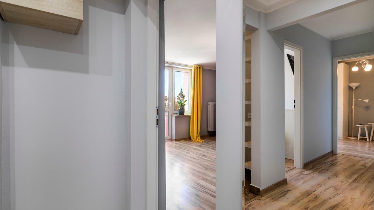 62sqm 2 bedroom, 1 private bathroom Apartament in Suburbiile Vechi Gdańsk Exterior foto