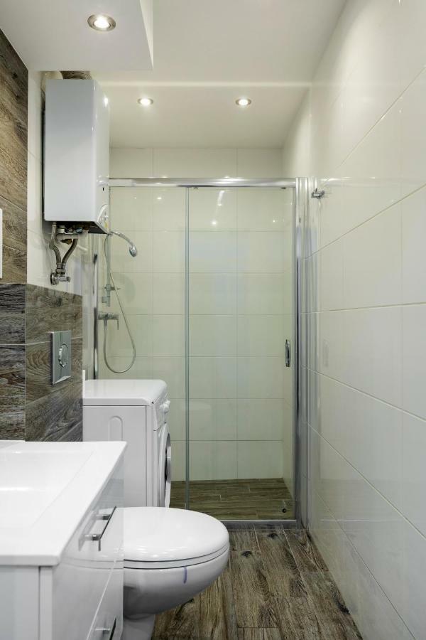 62sqm 2 bedroom, 1 private bathroom Apartament in Suburbiile Vechi Gdańsk Exterior foto