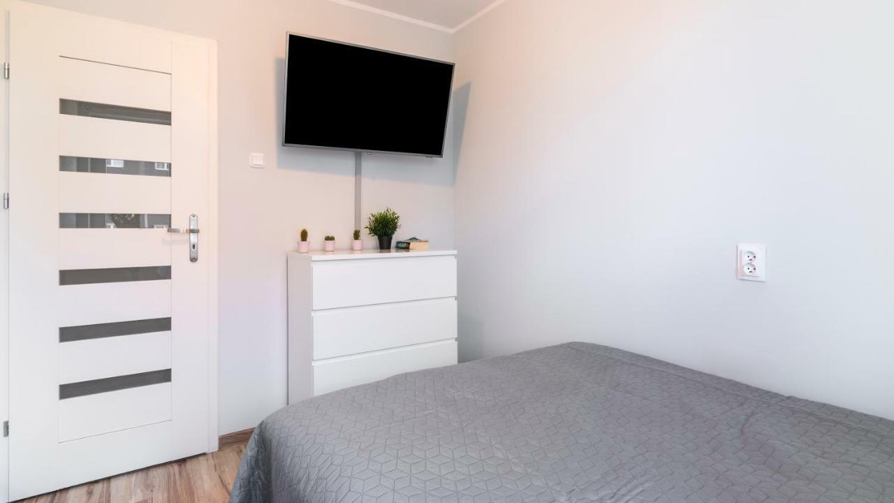 62sqm 2 bedroom, 1 private bathroom Apartament in Suburbiile Vechi Gdańsk Exterior foto